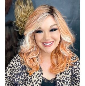 Chic Lifestle Addison Peaches & Cream wig